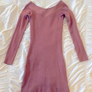Beautiful, casual pink dress. Long sleeve